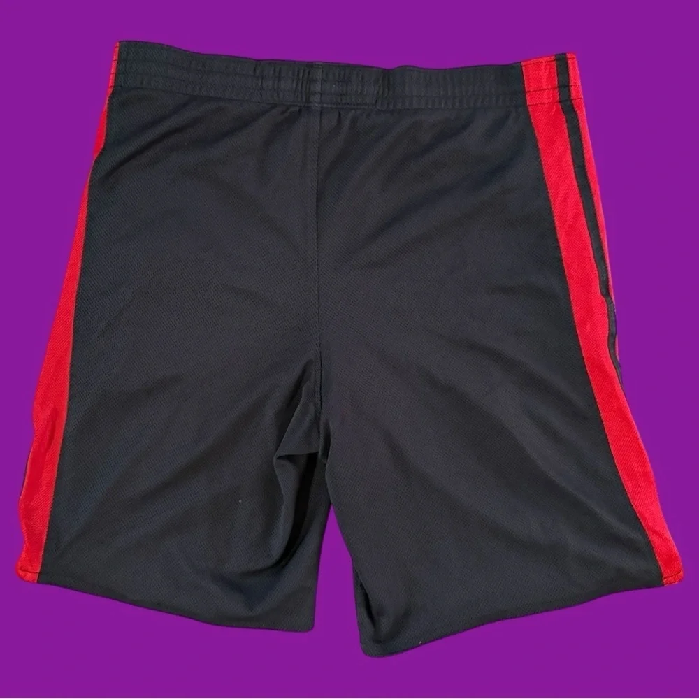 Y2K Nike Basketball Shorts - Picture 2 of 4